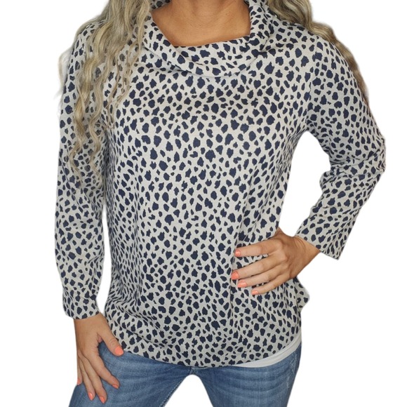 Ann Taylor Sweater Womens Large Black Cream White Cheetah Leopard Turtleneck - Picture 1 of 9